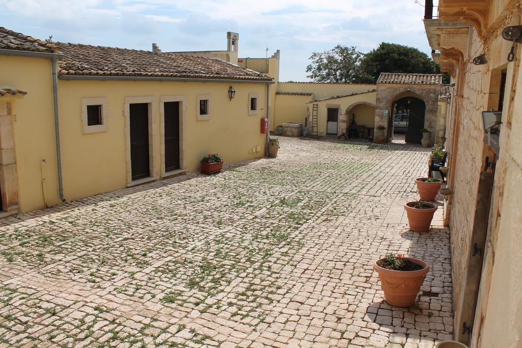 Villa Teresa Modica Buitenkant foto