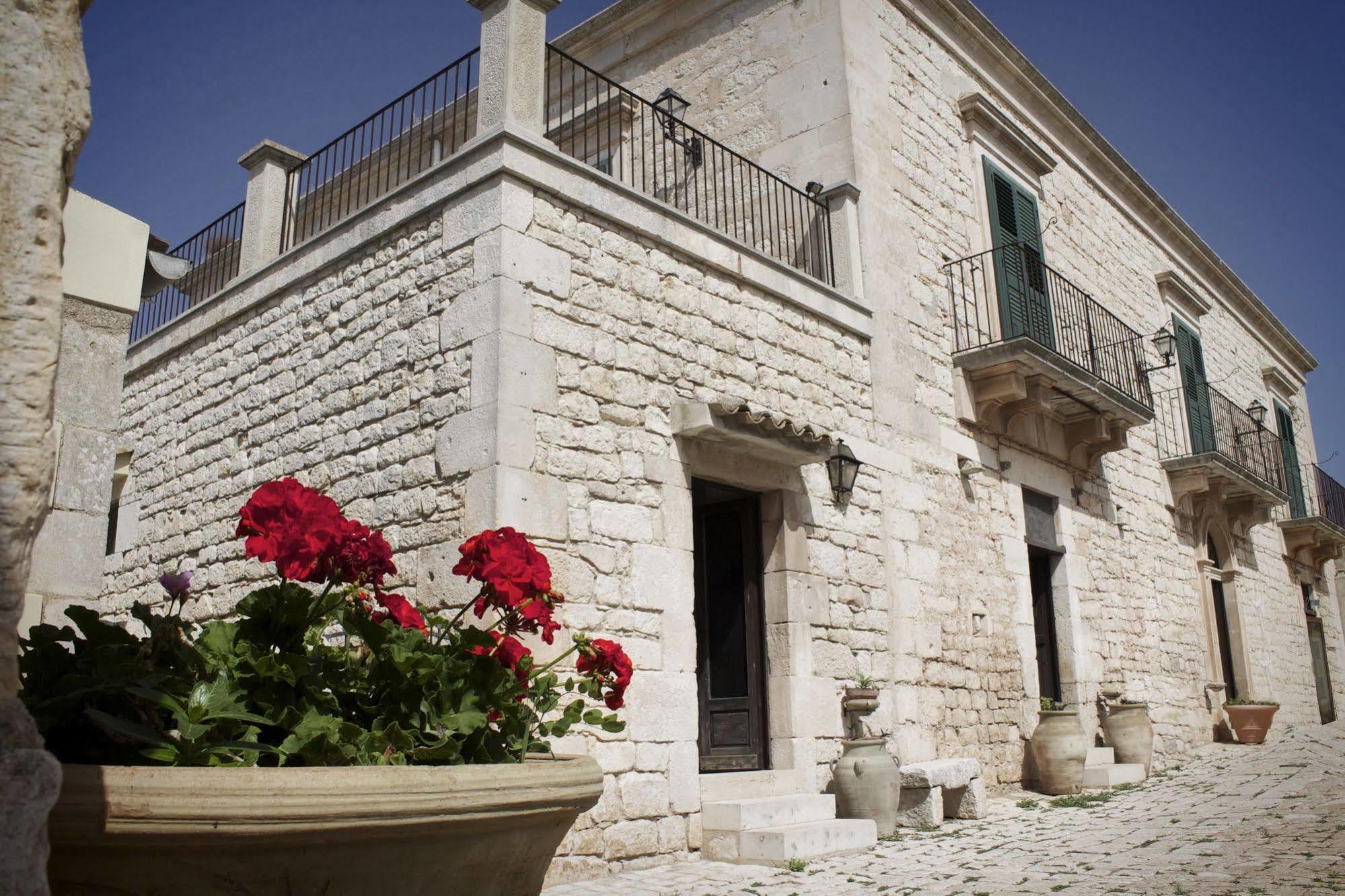 Villa Teresa Modica Buitenkant foto